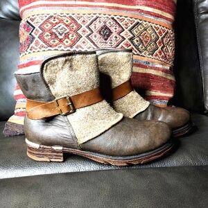 RIEKER Stylish Brown and Tan Ankle Boots